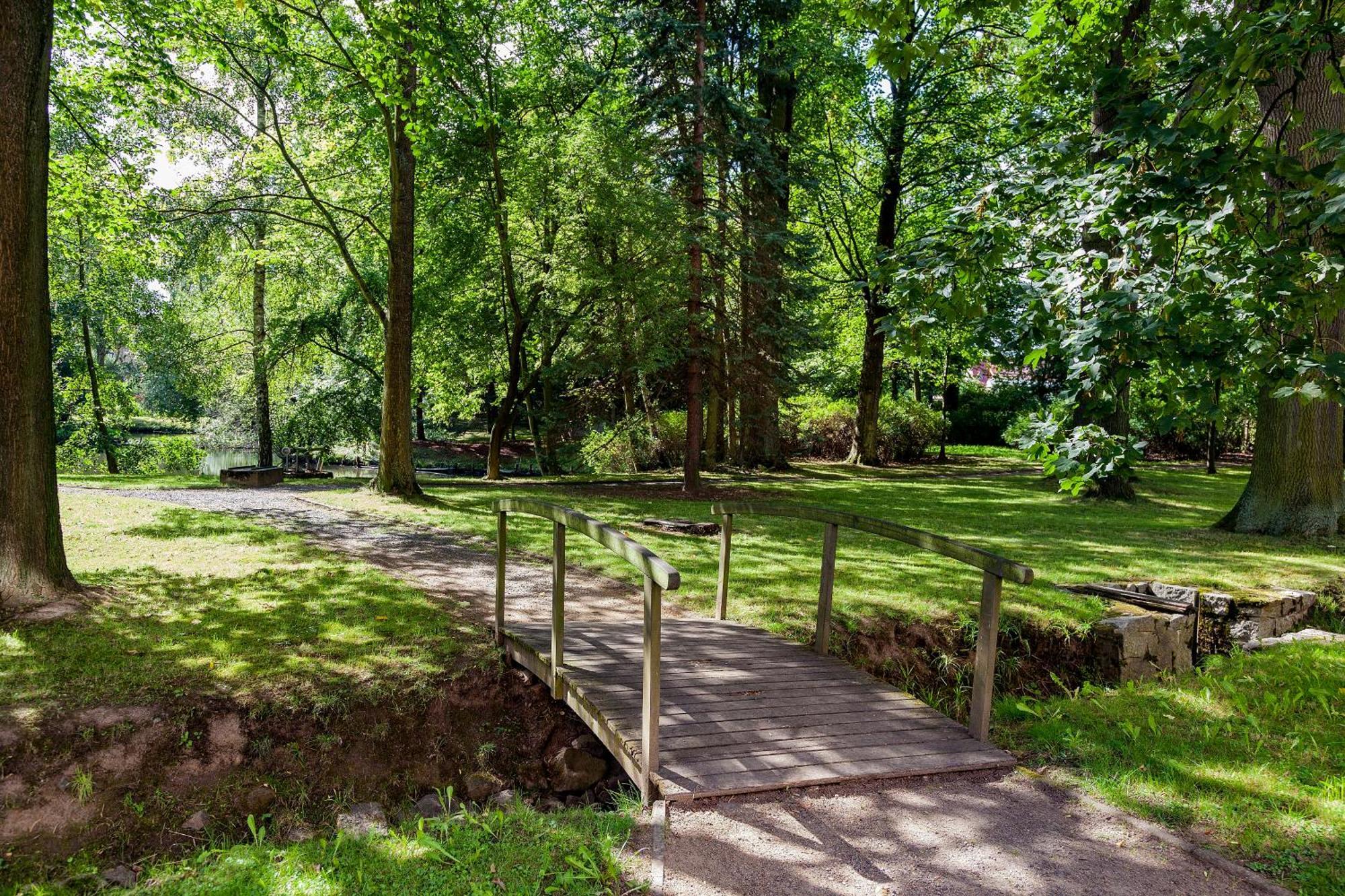 Schlosshotel Althoernitz Bertsdorf Luaran gambar